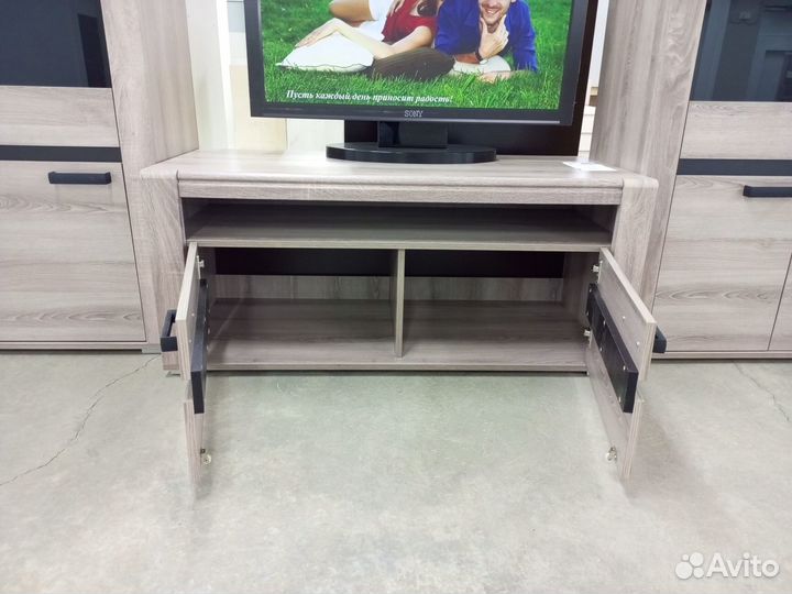 Тумба под тв ясень таормино 1,2м