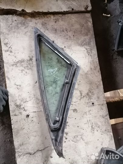 Задняя правая форточка Ауди А4 Б5