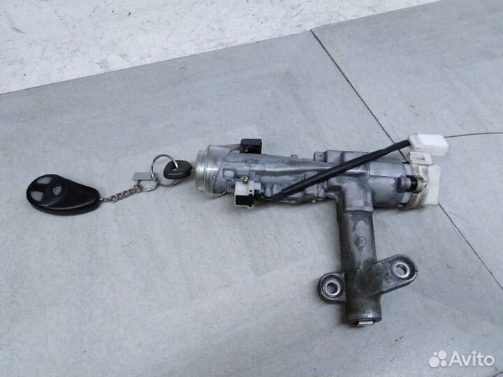 Замок зажигания Мазда Xedos 9