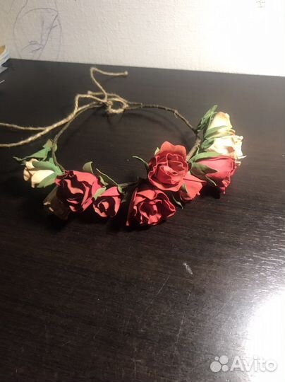 Венок для волос