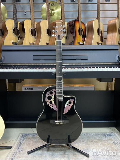 Гитара с пдключением новая