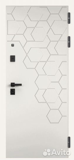 Дверь входная металлическая с зеркалом