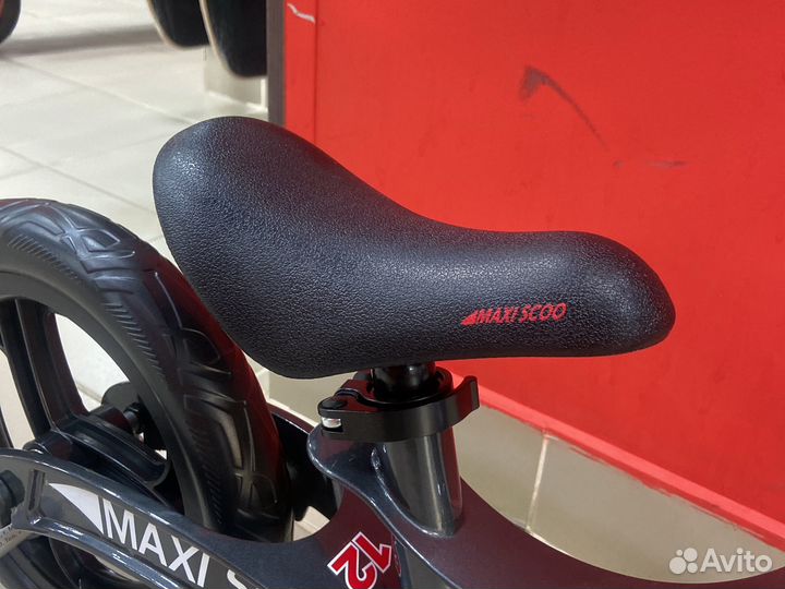 Беговел Maxiscoo Rocket графит