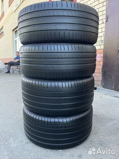 Pirelli P Zero 275/40 R21 и 315/30 R21