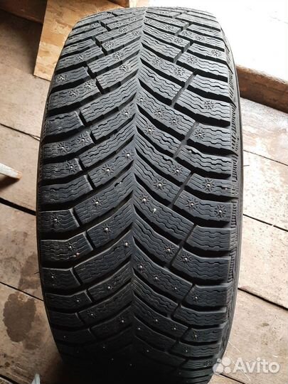 Michelin X-Ice North 4 SUV 245/55 R19