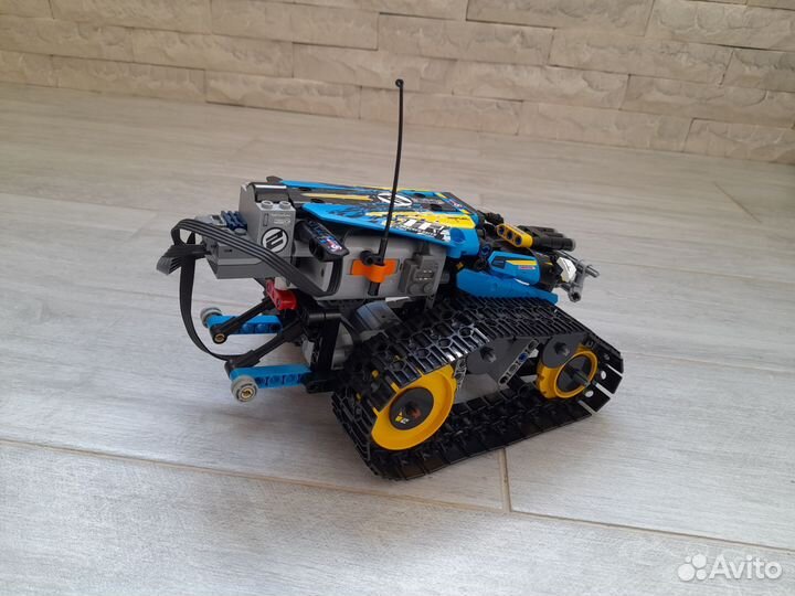 Конструктор Lego Technic 42095 вездеход