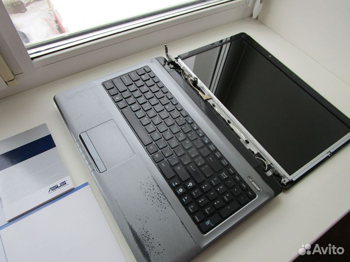 Ноутбук asus A52J