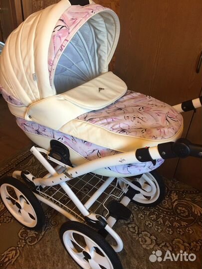 Коляска 2 в 1 Sofia