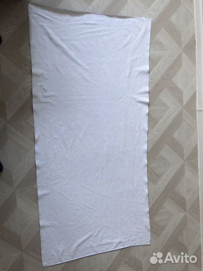 Пляжное полотенце в отличном состоянии