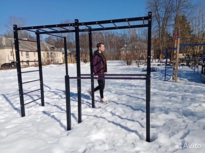 Спортивная площадка для дома дачи и двора