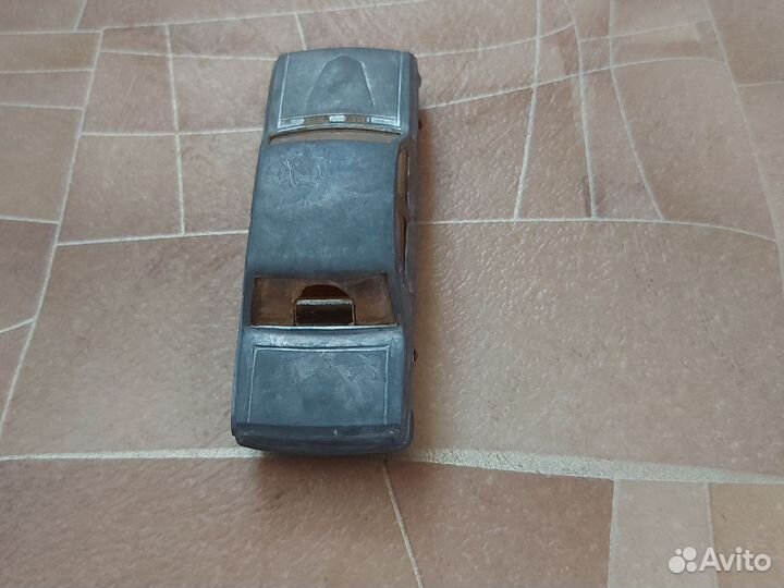 Модель автомобиля Волга газ 2410 СССР