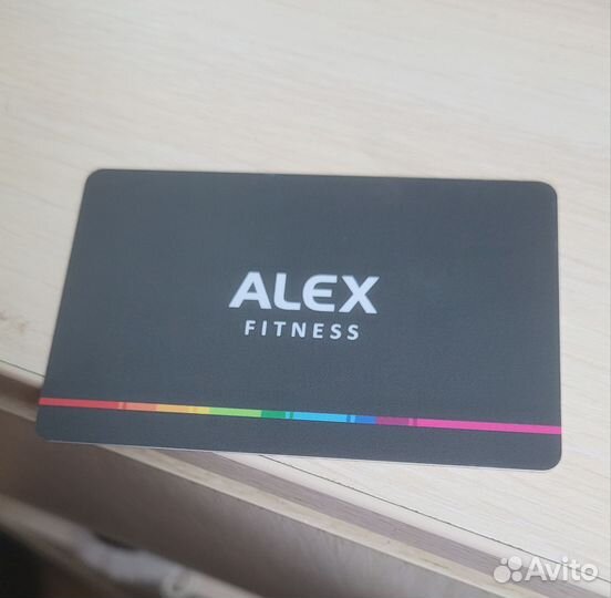 Абонемент в фитнес клуб