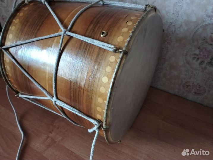 Музыкальный инструмент Барабан