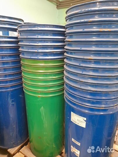 Продам бочки 200л