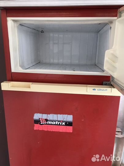 Холодильник Чинар