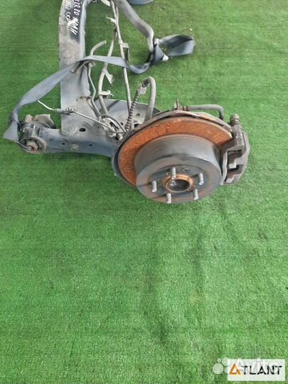 Балка задняя toyota noah