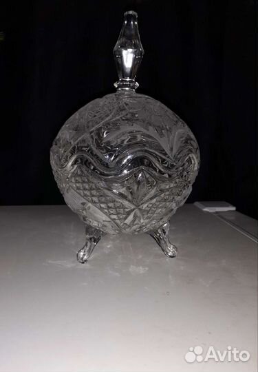 Конфетница хрустальная ваза с крышкой времен СССР