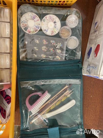 Материалы для маникюра