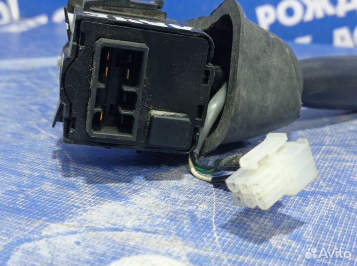 Переключатель поворотов Chevrolet Lacetti седан