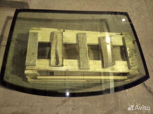 Стекло заднее Volkswagen Passat b5+