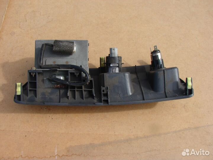 Пепельница серая, до рестайл Toyota land cruiser 1