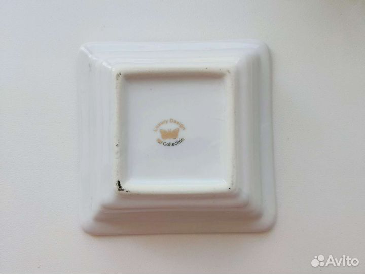 Менажница фарфоровая