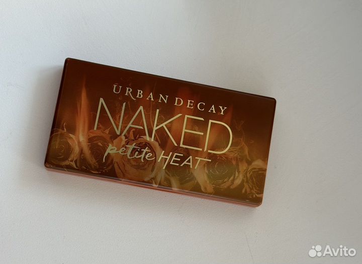 Палетка Urban Decay Naked Petite Heat