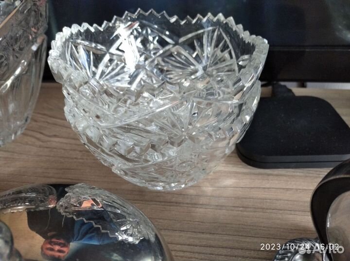 Хрустальная и фарфоровая посуда