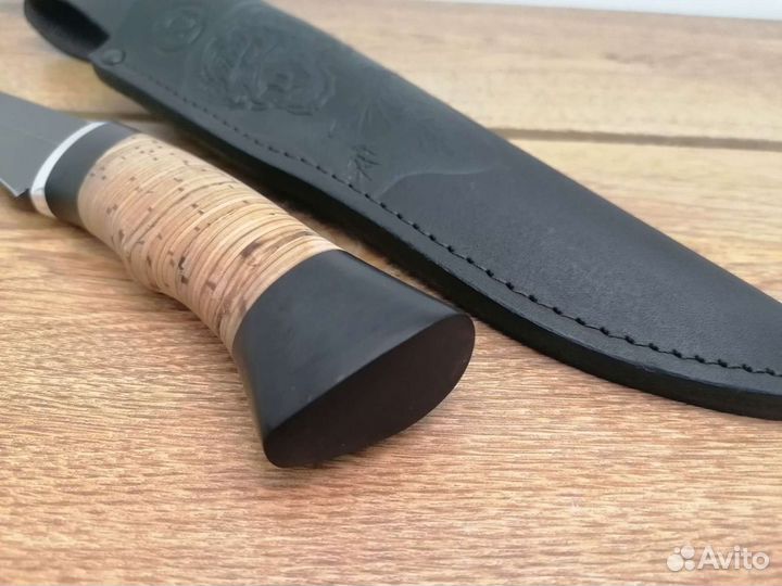 Нож Беркут из дамасской стали