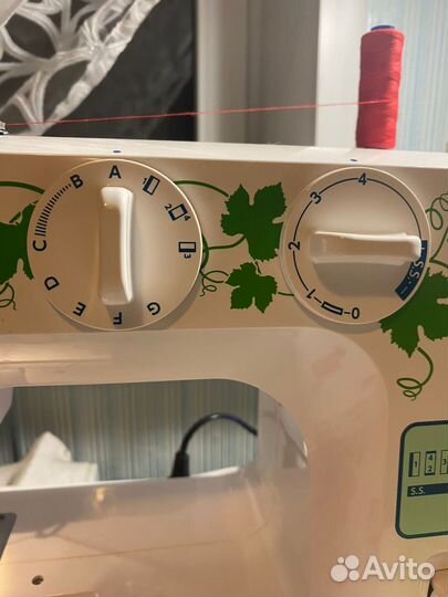 Швейная машинка janome
