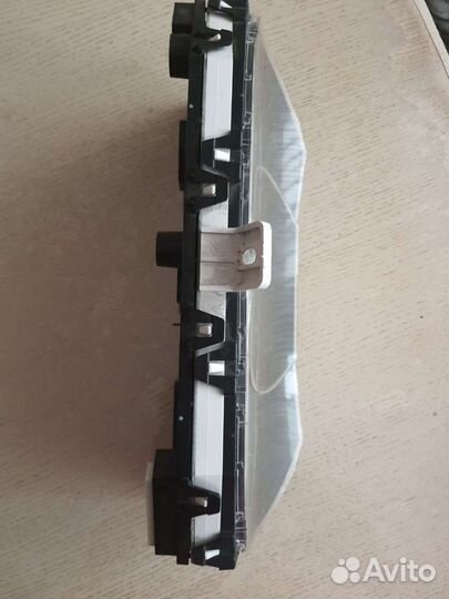 Щиток приборов