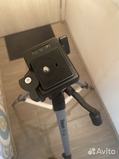 Штатив Rekam RT - L32