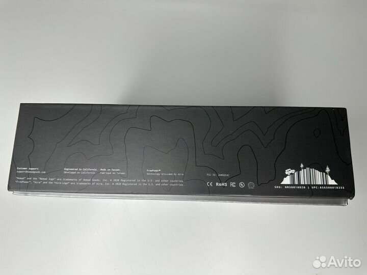 Nomad Base Station Pro беспроводное зу