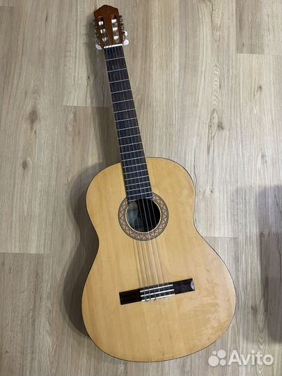 Гитара yamaha c40м