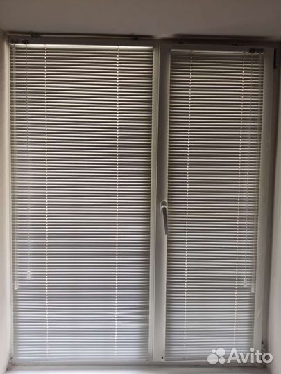 Жалюзи горизонтальные бу