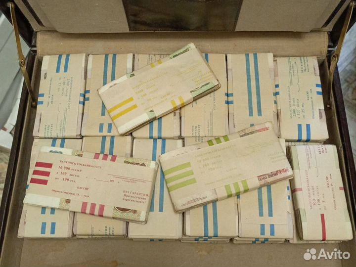 Чемодан СССР подарочный