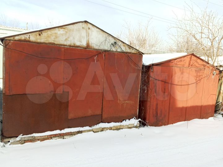 Гараж, > 30 м²