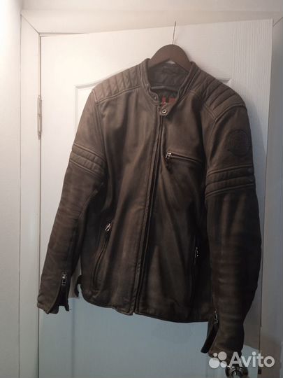 Замшевая коричневая мужская мотокуртка «Clover»