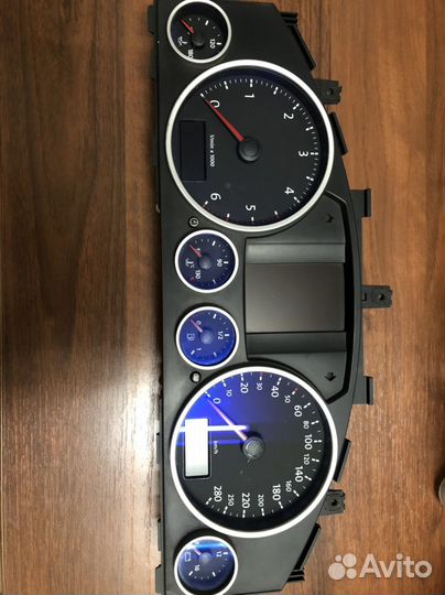 Приборная панель touareg gp