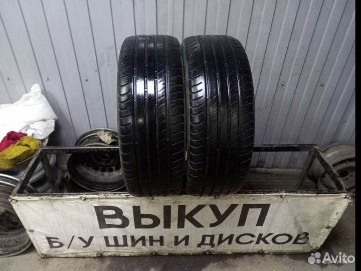 Viatti Strada Asimmetrico V-130 215/55 R17 94V