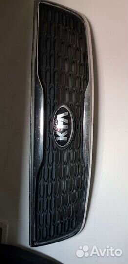 Решетка радиатора KIA Sorento