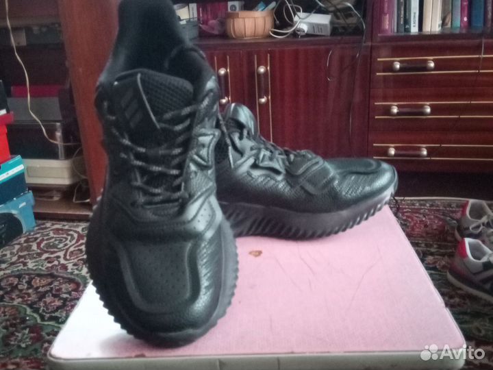 Adidas мужские кроссовки кожаные