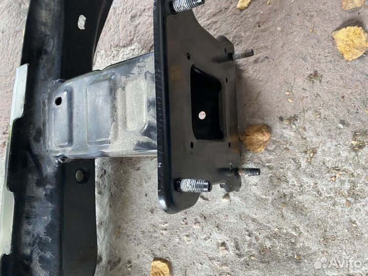 Услитель заднего бампера Мерседес GL 166