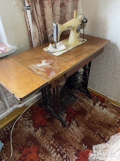 Швейная машинка бу tikkakoski