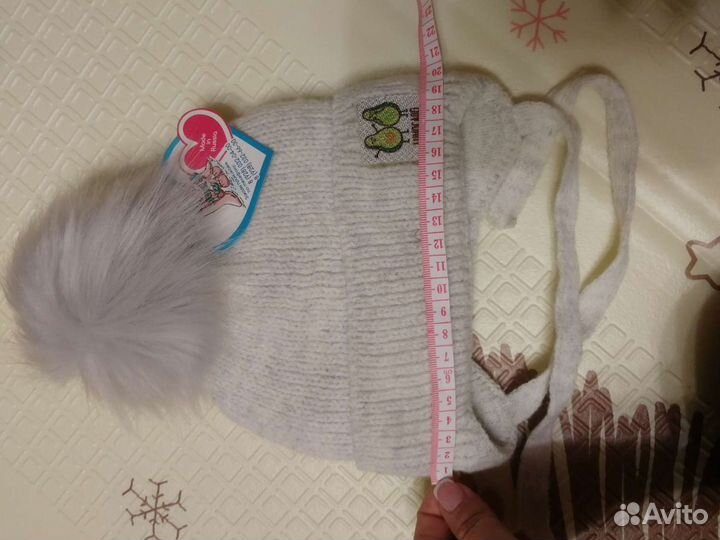 Шапка зимняя для девочки новая