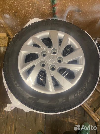 Pirelli Ice Zero 195/65 R15