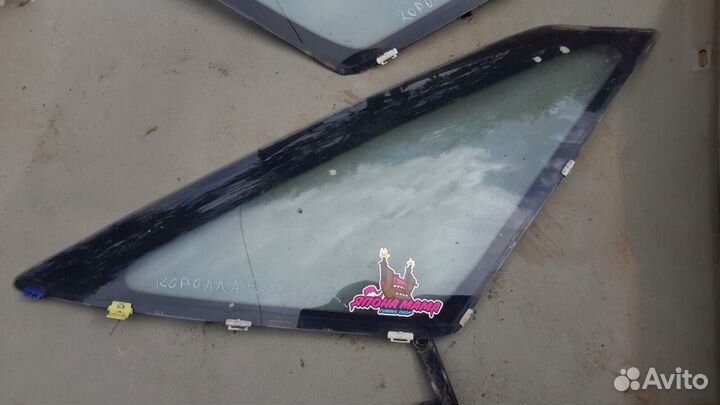 Стекло заднее глухое L R Тойота Королла е90