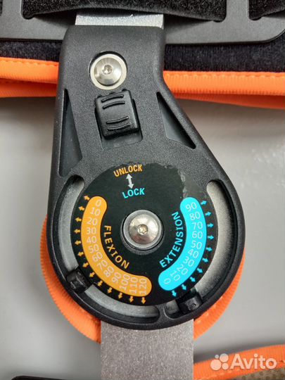 Бандаж/ортез на коленный сустав