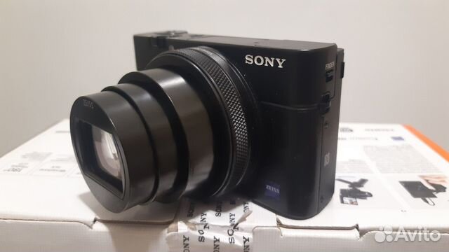 Sony RX100M7G с рукояткой
