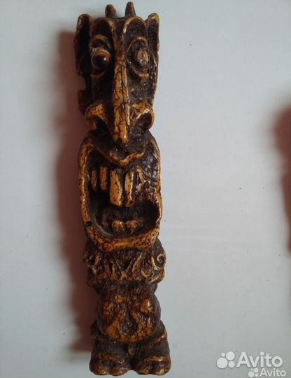 Маска, статуэтка,пепельница